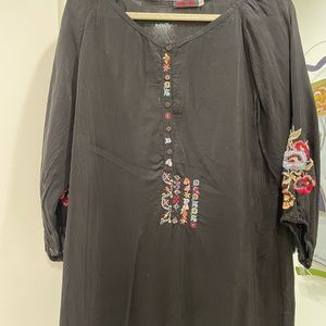 Johnny Was black tunic top with embroidery